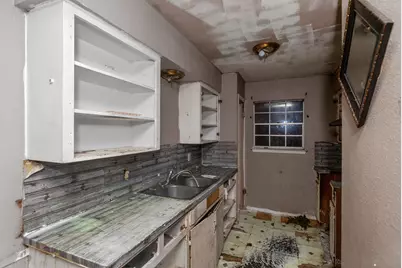1003 Arthur Stiles Road, Austin, TX 78721 - Photo 7