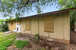 1003 Arthur Stiles Rd, Austin, TX 78721 - Photo 27
