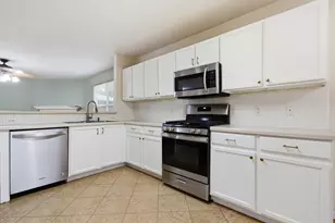 1806 Carriage Hills Trail, Cedar Park, TX 78613 - Photo 11