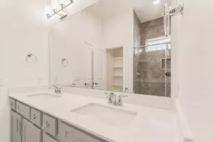 16528 Glimmering Rd, Manor, TX 78653 - Photo 9