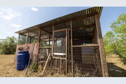 1400 Seminole Trail, Dale, TX 78616 - Photo 25