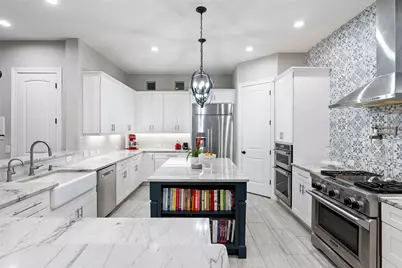 215 Rocky Coast Drive, Lakeway, TX 78738 - Photo 11