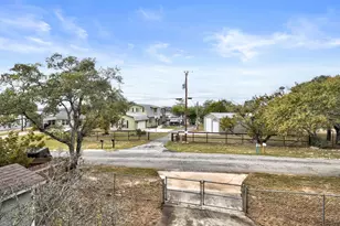2591 Lakeshore Dr, Canyon Lake, TX 78133 - Photo 19