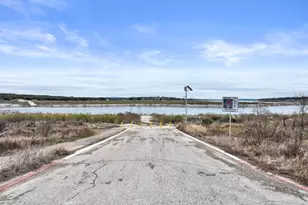 2591 Lakeshore Dr, Canyon Lake, TX 78133 - Photo 29