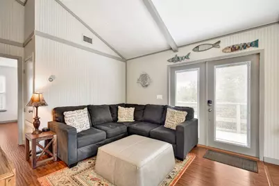 2591 Lakeshore Drive, Canyon Lake, TX 78133 - Photo 5