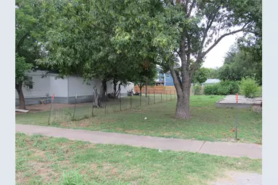 210 E E Carrie Manor Road, Manor, TX 78653 - Photo 21
