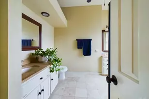 914 W 26th St, Austin, TX 78705 - Photo 23