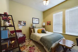 914 W 26th St, Austin, TX 78705 - Photo 15
