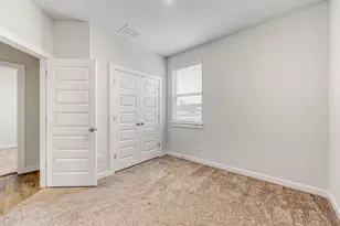 315 Garner Dr, Kyle, TX 78640 - Photo 7