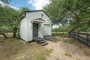 115 Sundown Ridge, Austin, TX 78737 - Photo 33