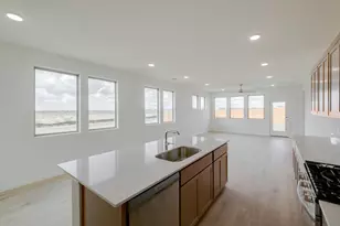 226 Hornet St, Elgin, TX 78621 - Photo 5