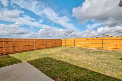 226 Hornet Street, Elgin, TX 78621 - Photo 21