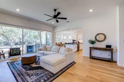 1976 Headwaters Boulevard, Dripping Springs, TX 78620 - Photo 11