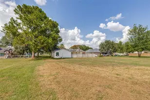 32227 White Wing Dr, Waller, TX 77484 - Photo 21