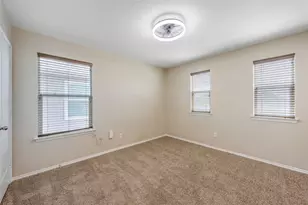 1704 Constanta Dr, Austin, TX 78753 - Photo 15