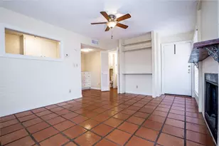 110 E 37th St, Austin, TX 78705 - Photo 3
