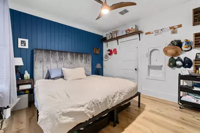 911 Valdez Street, Austin, TX 78741 - Photo 13