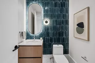 610 Davis St, Austin, TX 78701 - Photo 9