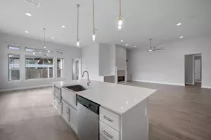 165 Eclipse Dr, Austin, TX 78737 - Photo 17