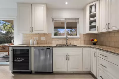 6523 Heron Drive, Austin, TX 78759 - Photo 11