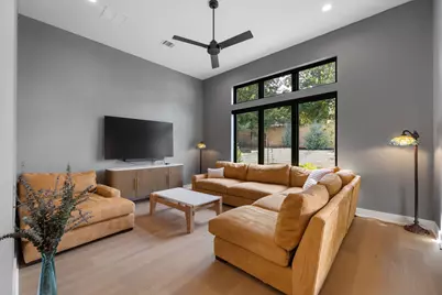 501 Black Wolf Run, Austin, TX 78738 - Photo 11