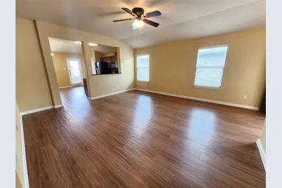 107 Lavaca Loop, Hutto, TX 78634 - Photo 5