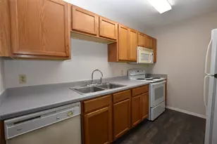 921 Sagewood Trail, San Marcos, TX 78666 - Photo 7