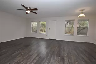 921 Sagewood Trail, San Marcos, TX 78666 - Photo 5