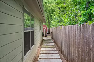 1213 Justin Ln, Austin, TX 78757 - Photo 17