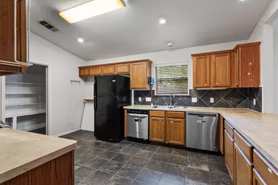 1213 Justin Lane, Austin, TX 78757 - Photo 5