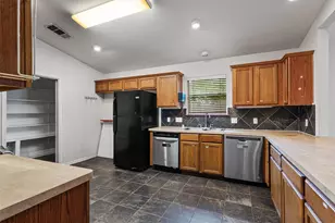1213 Justin Ln, Austin, TX 78757 - Photo 5