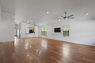 1213 Justin Ln, Austin, TX 78757 - Photo 3