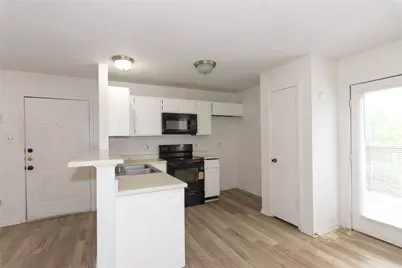 1607 Onion Creek Village Drive #D, Round Rock, TX 78664 - Photo 7