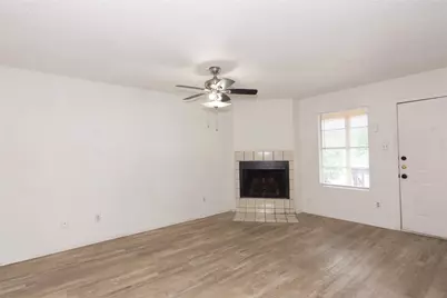 1607 Onion Creek Village Drive #D, Round Rock, TX 78664 - Photo 3