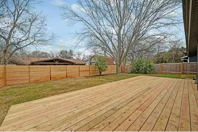 2600 Berkett Drive, Austin, TX 78745 - Photo 27