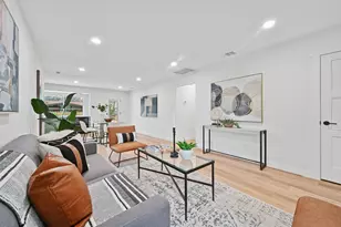 2600 Berkett Dr, Austin, TX 78745 - Photo 9