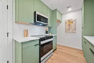 2600 Berkett Dr, Austin, TX 78745 - Photo 5