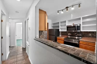 2906 West Avenue #9, Austin, TX 78705 - Photo 13