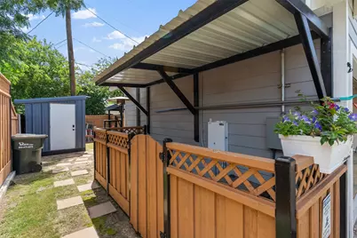 601 W 17th Street, Georgetown, TX 78626 - Photo 29