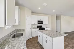 12013 Murano Dr, Austin, TX 78747 - Photo 5