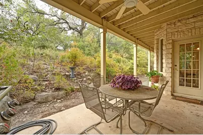 2 Rock Way Cove, Austin, TX 78746 - Photo 33