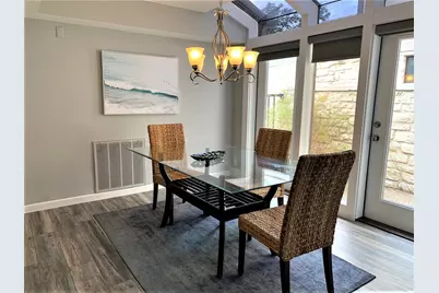 105 Birdie Drive, The Hills, TX 78738 - Photo 9