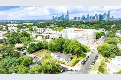 1909 E 14th Street, Austin, TX 78702 - Photo 11