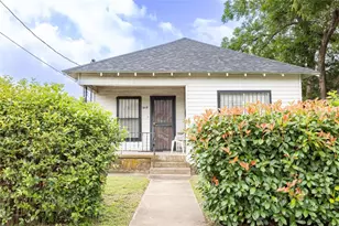 1909 E 14th St, Austin, TX 78702 - Photo 1