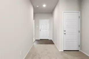 291 Chesterfield Dr, Kyle, TX 78640 - Photo 7