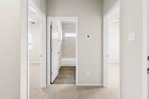 291 Chesterfield Dr, Kyle, TX 78640 - Photo 5