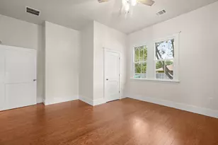 608 Cibilo St, Lockhart, TX 78644 - Photo 25