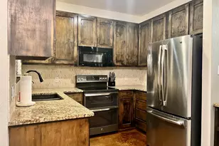 302 Deepwood Dr, Georgetown, TX 78628 - Photo 13