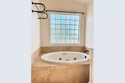 302 Deepwood Drive, Georgetown, TX 78628 - Photo 9