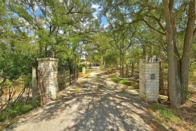 7709 Timber Hills Drive, Del Valle, TX 78617 - Photo 31